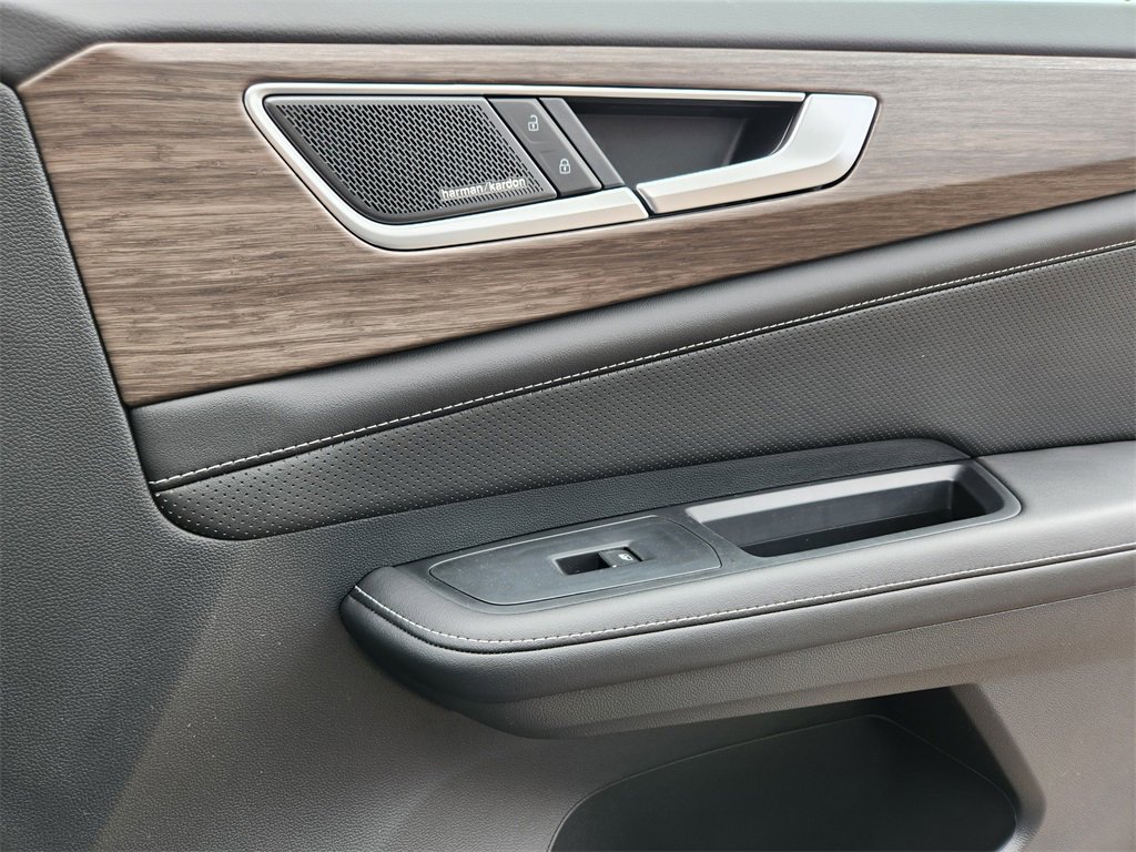 New 2025 Volkswagen Atlas SEL Premium R-Line image 20