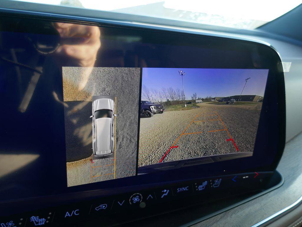 New 2026 Chevrolet Suburban High Country image 27