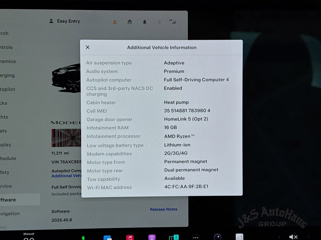 Used 2026 Tesla Model X Plaid image 18