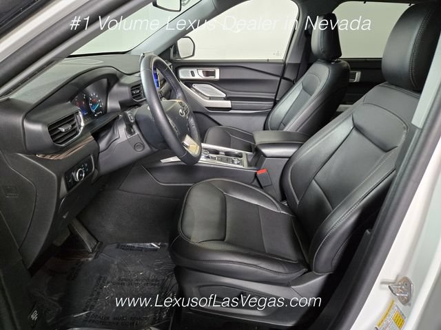 Used 2024 Ford Explorer Limited w/ Limited Technology Package AWD/4WD image 13