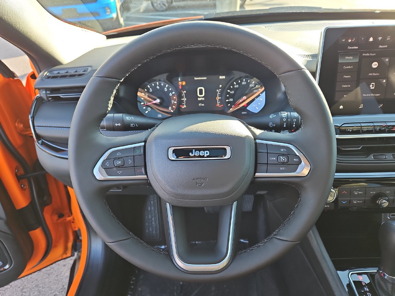 New 2026 Jeep Compass Latitude w/ Sun and Sound Group AWD/4WD image 20
