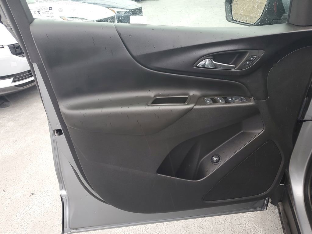 Used 2024 Chevrolet Equinox LT image 19