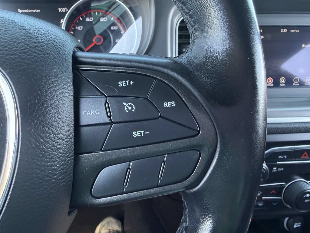 Used 2022 Dodge Charger SXT RWD image 17