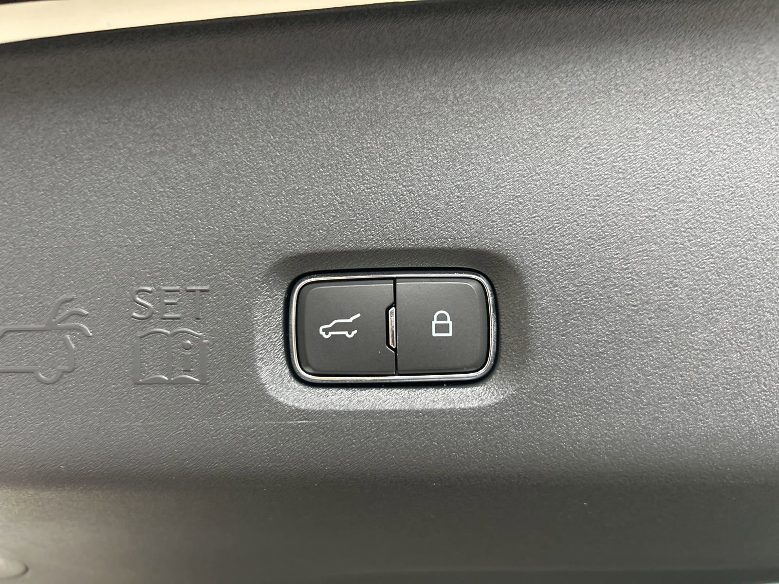 New 2025 Ford Expedition Max Platinum w/ Stealth Performance Package image 17