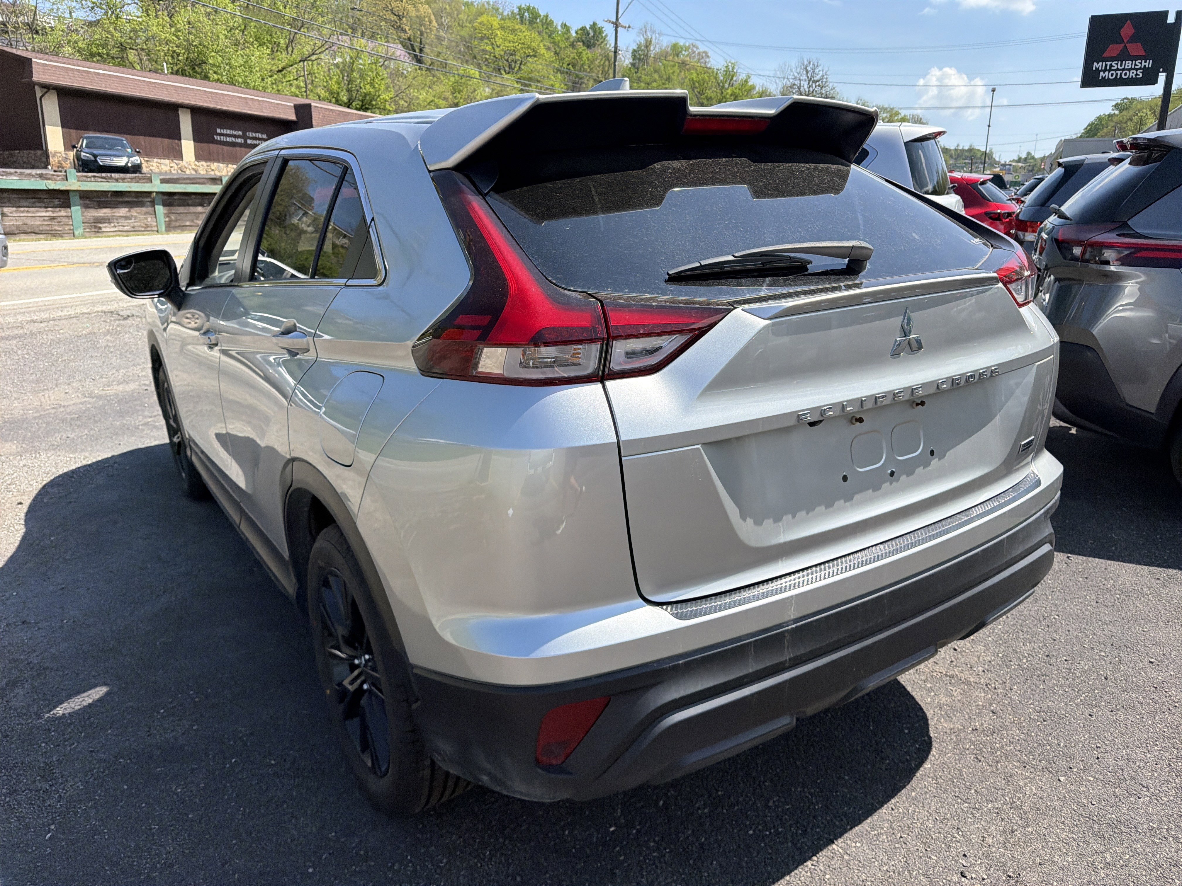Used 2023 Mitsubishi Eclipse Cross LE AWD/4WD image 6