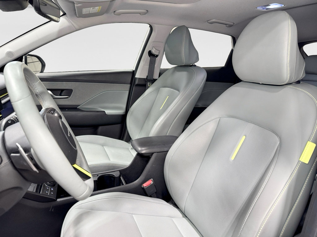 Used 2024 Hyundai Kona Limited FWD image 18