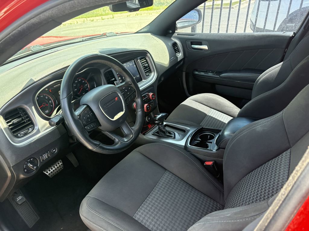 Used 2020 Dodge Charger GT w/ Blacktop Package RWD image 3