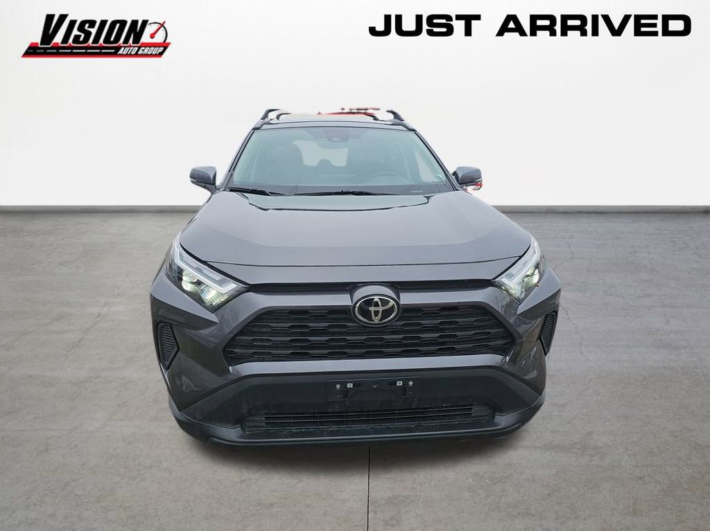 Used 2023 Toyota RAV4 XLE image 2