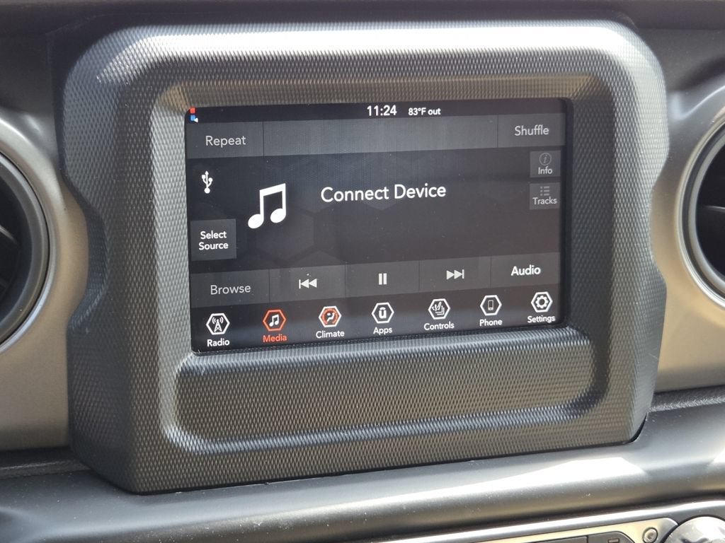 Used 2022 Jeep Wrangler Unlimited Sport AWD/4WD image 3