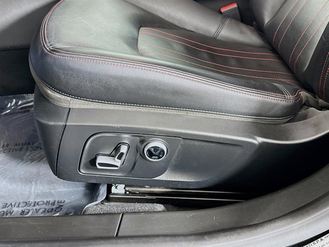 Used 2021 Maserati Ghibli S image 21