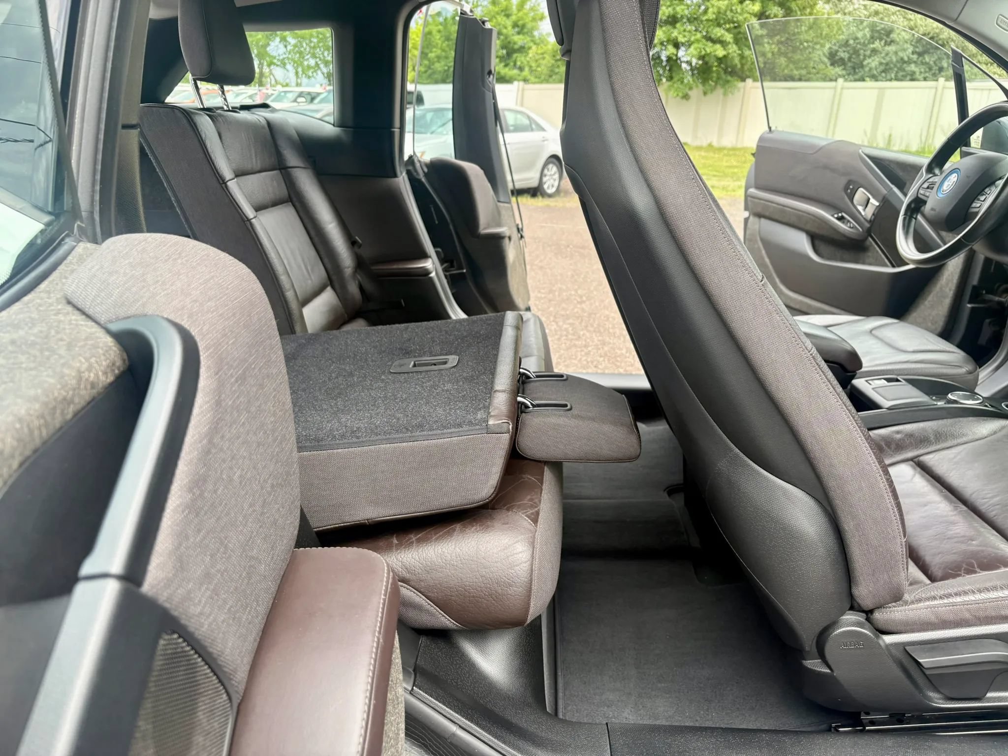 Used 2015 BMW i3 w/ Range Extender RWD image 26