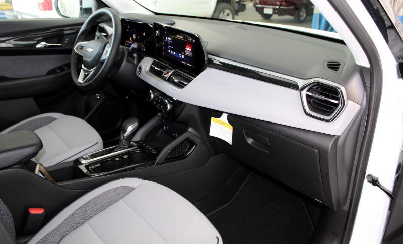 New 2026 Chevrolet TrailBlazer LT w/ Convenience Package image 11