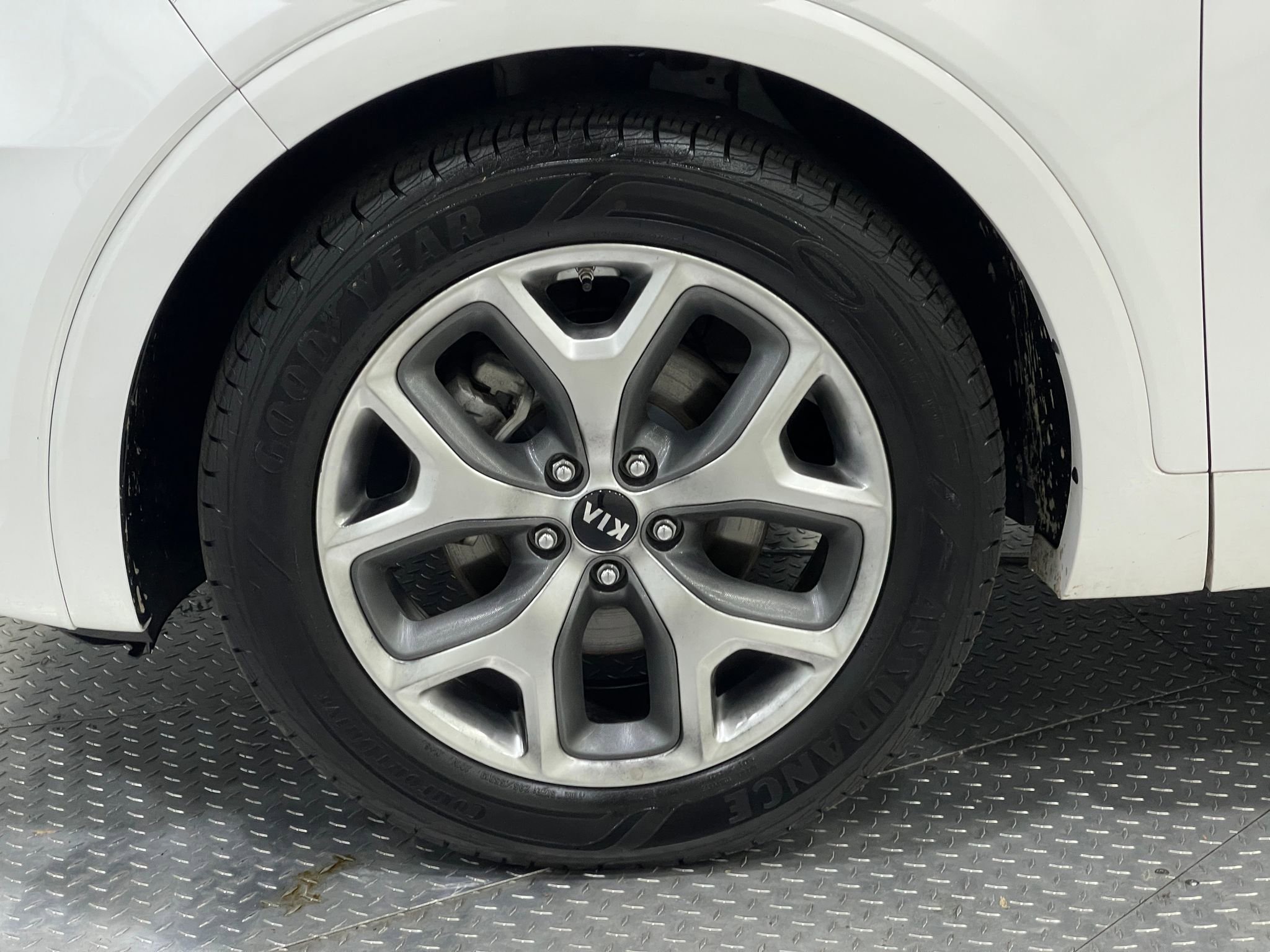 Used 2020 Kia Sorento SX image 36