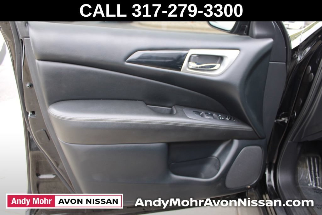 Used 2019 Nissan Pathfinder S FWD image 17