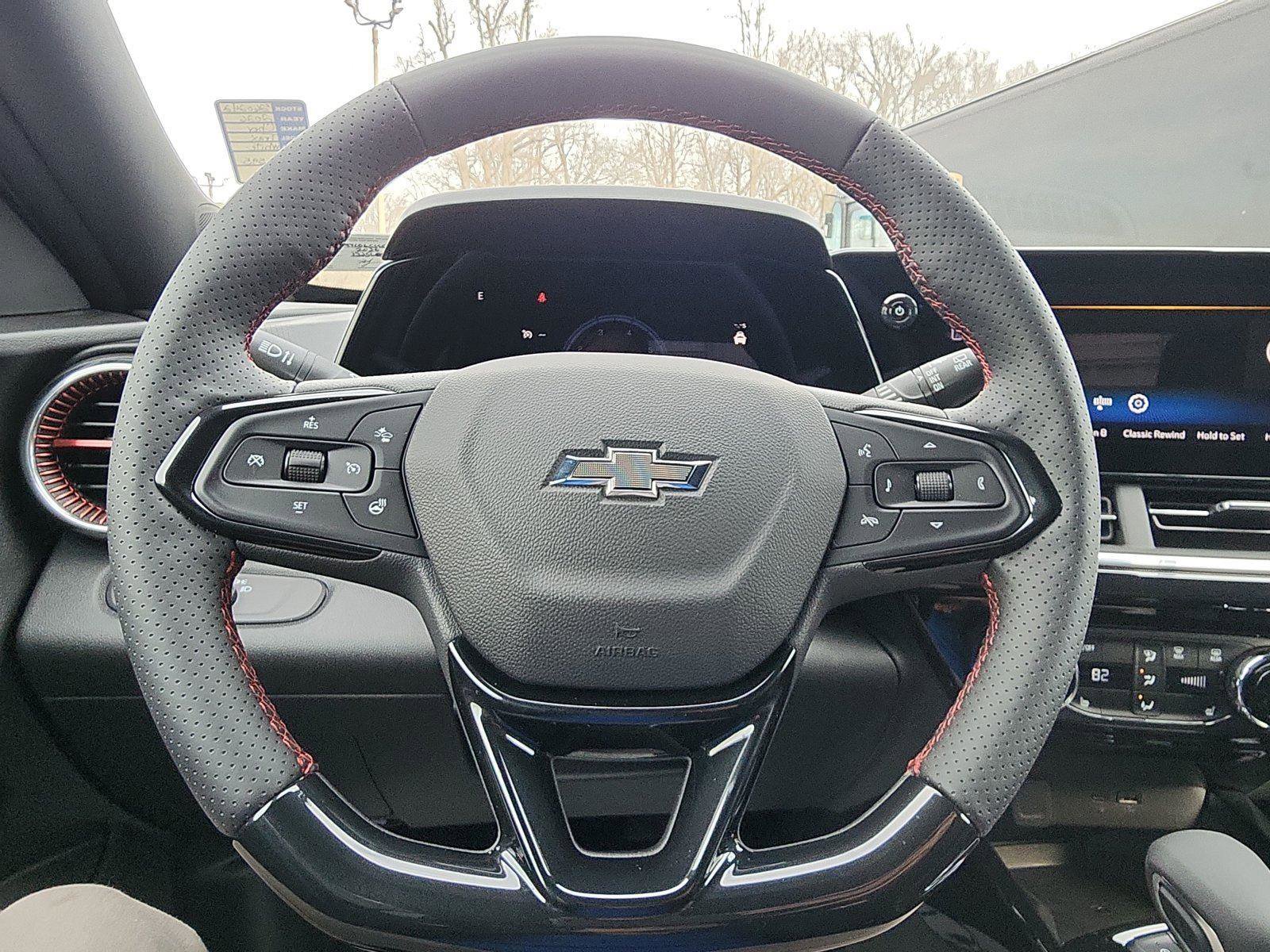 New 2026 Chevrolet Trax RS w/ Sunroof Package image 15
