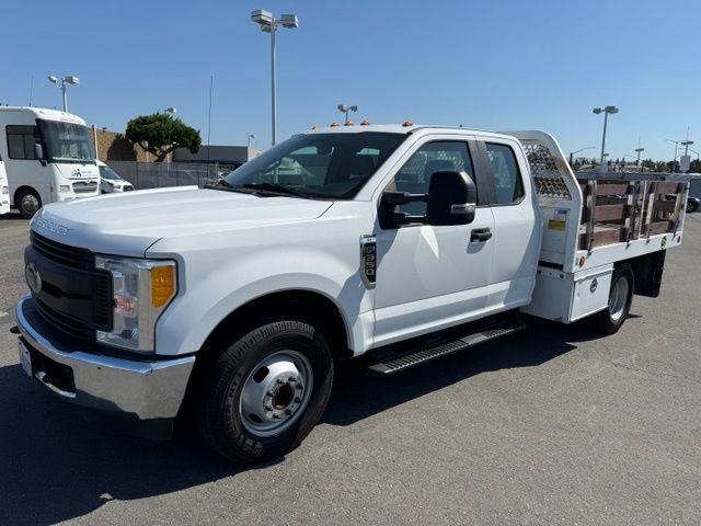 Used 2017 Ford F350 XL w/ Power Equipment Group RWD image 7
