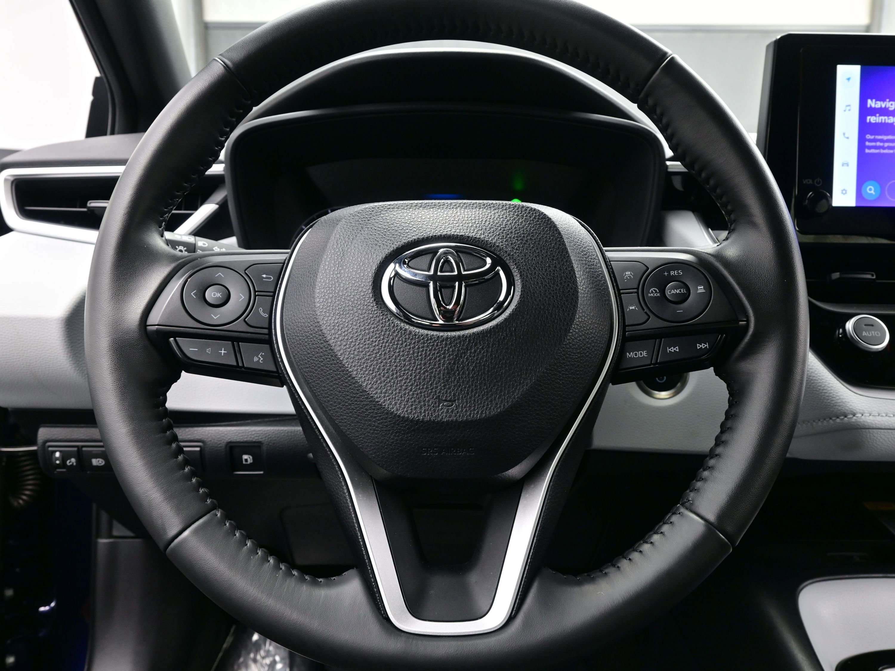 Used 2024 Toyota Corolla SE image 23