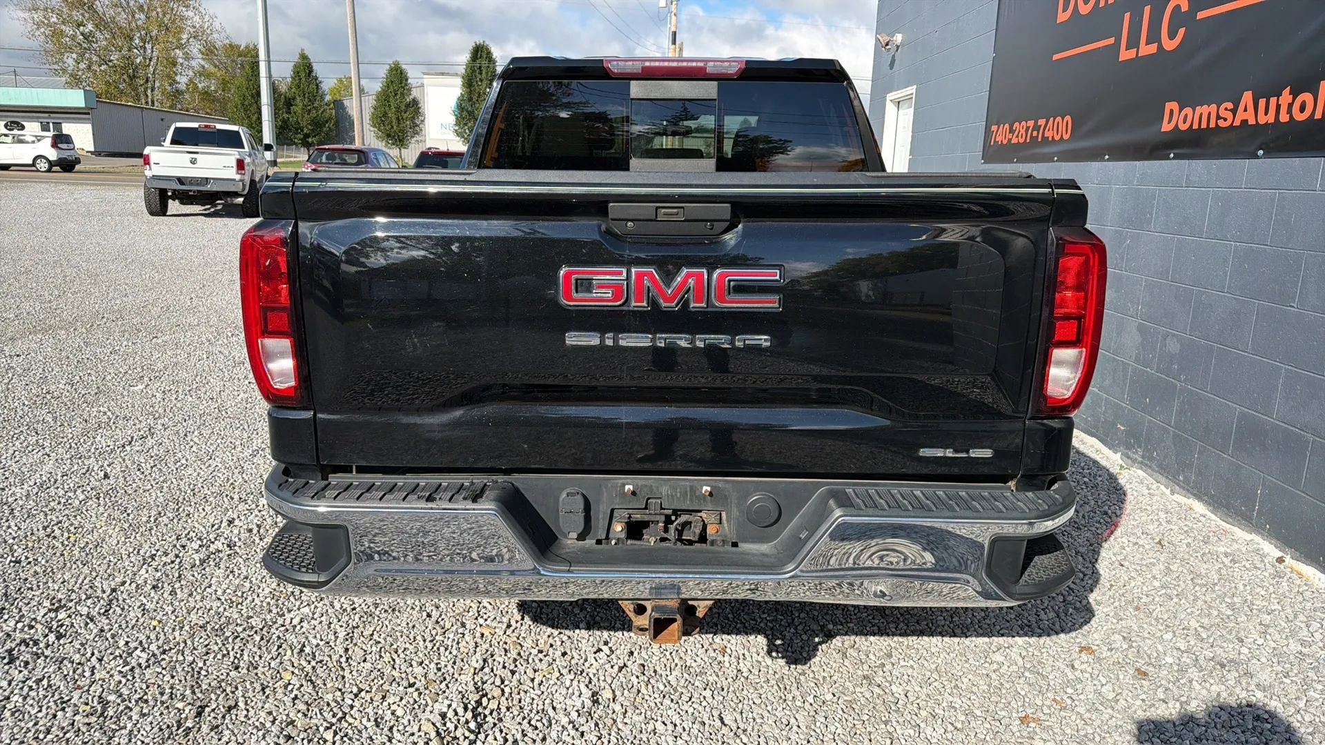 Used 2019 GMC Sierra 1500 SLE w/ SLE Value Package image 4
