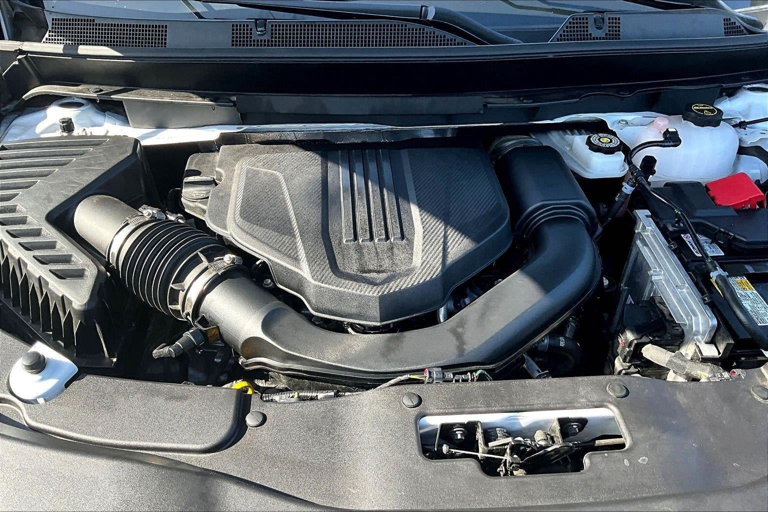 Used 2025 GMC Acadia Elevation AWD/4WD image 10