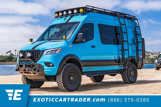 Used 2024 Mercedes-Benz Sprinter 2500 w/ Parking Package image 1