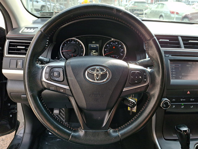Used 2016 Toyota Camry SE FWD image 17