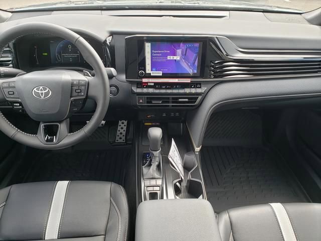 New 2026 Toyota Camry SE image 12