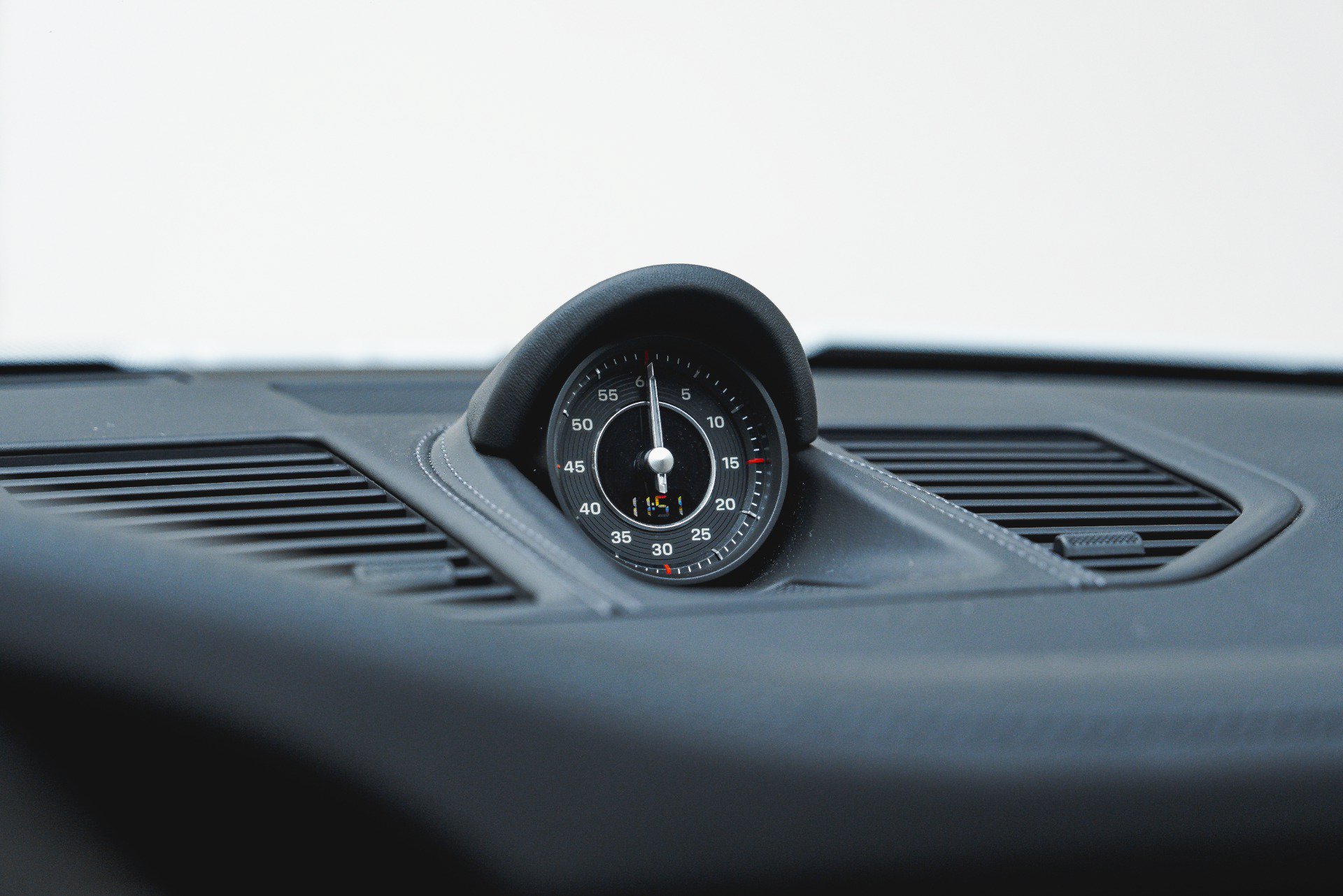 Used 2023 Porsche 911 Sport Classic RWD image 85