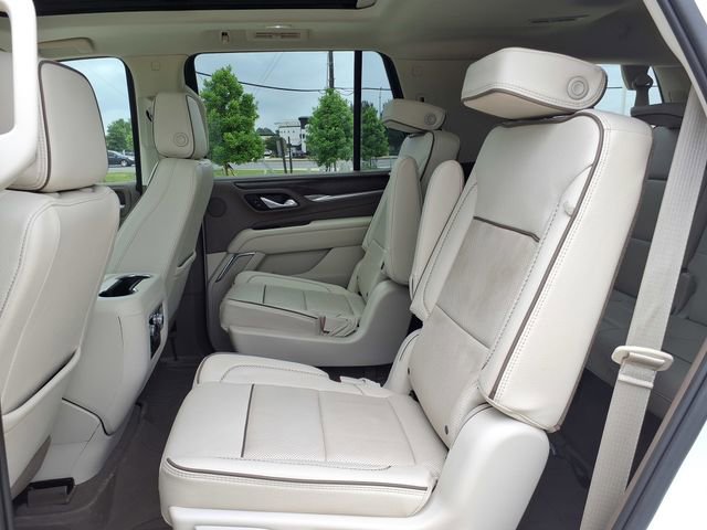 Used 2023 GMC Yukon Denali RWD image 21
