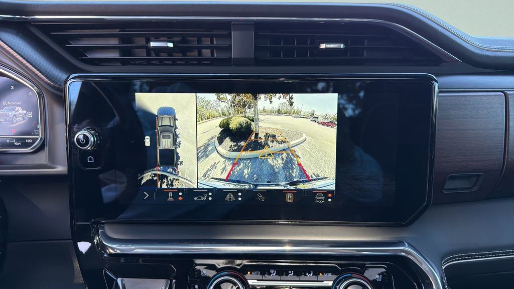 Used 2025 GMC Sierra 1500 Denali Ultimate image 11