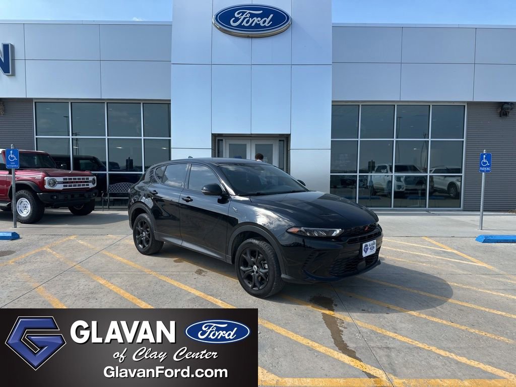 Used 2024 Dodge Hornet GT w/ GT Blacktop Package AWD/4WD image 1