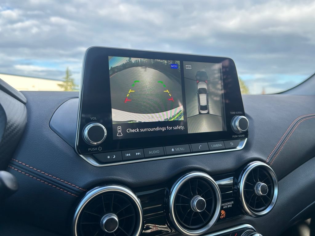 Used 2023 Nissan Sentra SR w/ SR Premium Package image 19