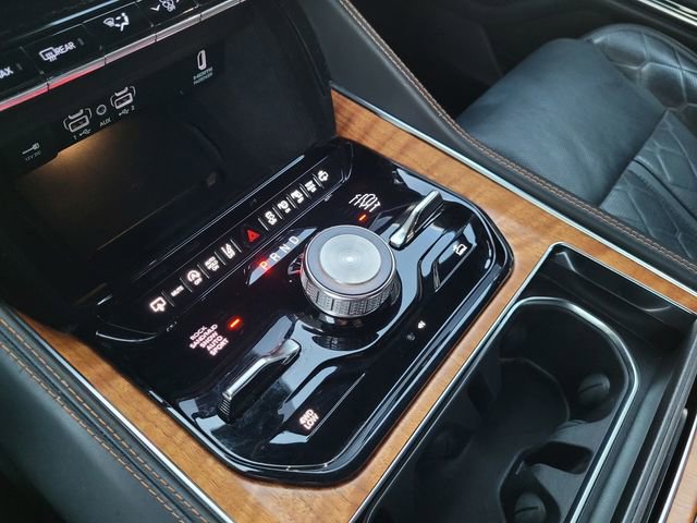 Certified 2024 Jeep Grand Wagoneer L Series III image 12