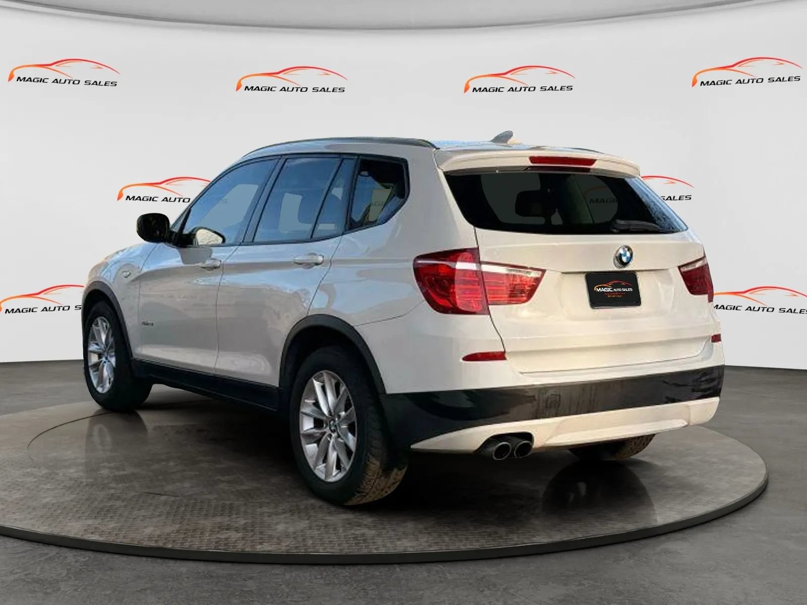 Used 2014 BMW X3 xDrive28i AWD/4WD image 9