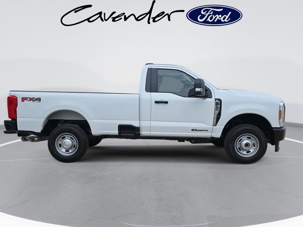 New 2026 Ford F250 XL w/ FX4 Off-Road Package image 4