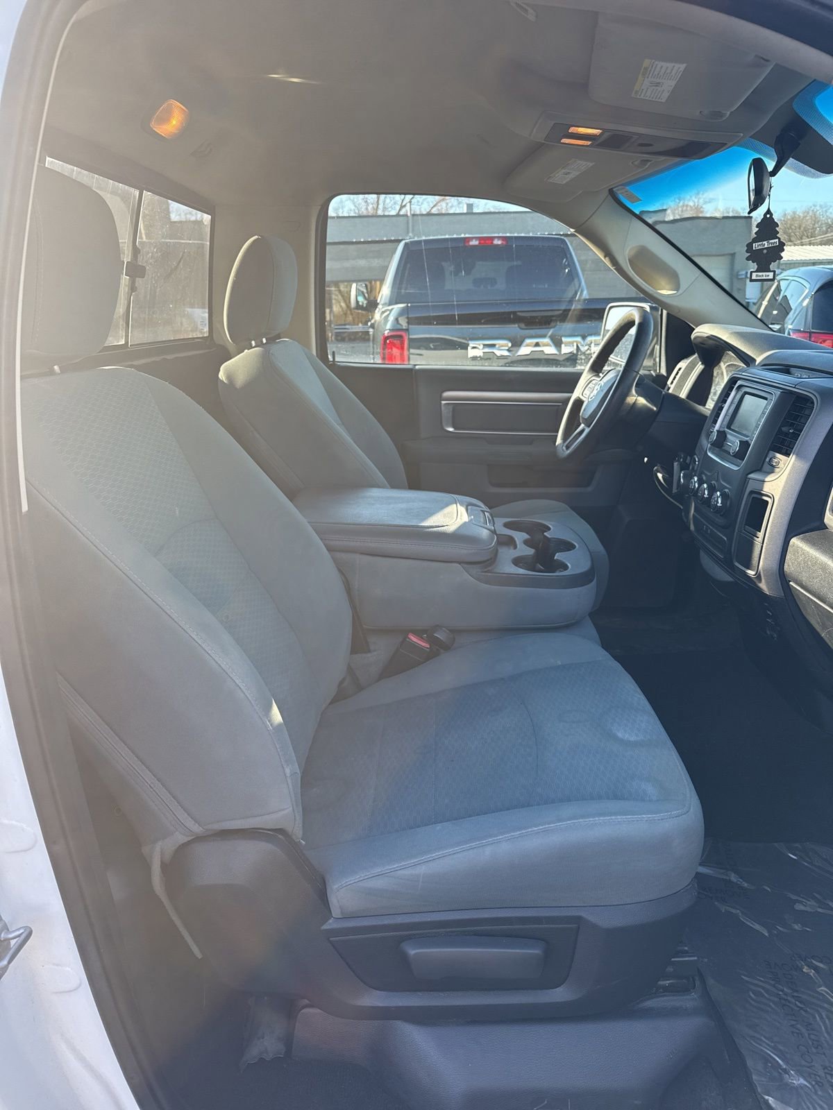 Used 2017 RAM 1500 Tradesman w/ Power & Remote Entry Group image 9