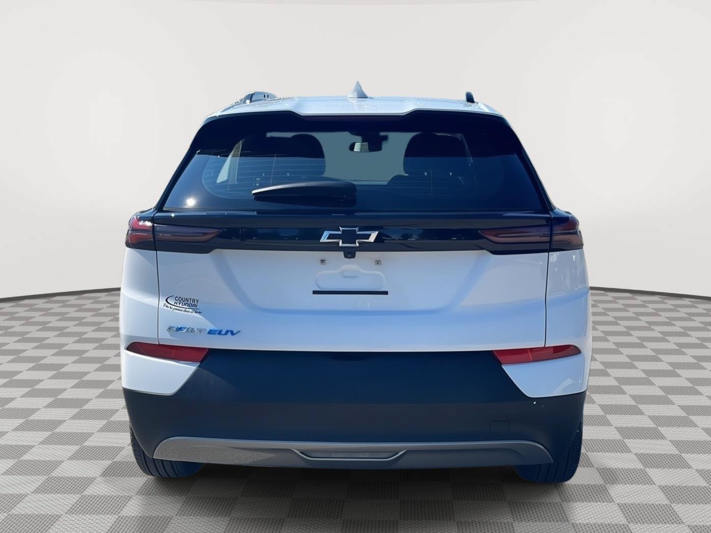 Used 2023 Chevrolet Bolt EUV LT w/ Comfort Package FWD image 6