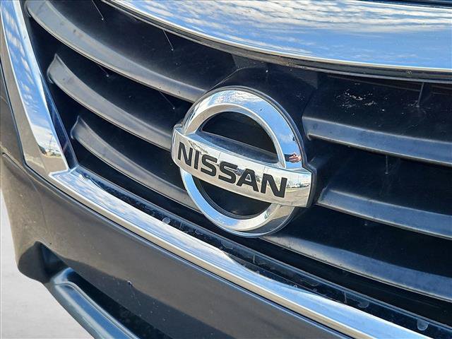 Used 2015 Nissan Versa S Plus FWD image 29