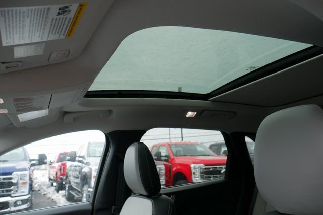 New 2026 Ford Escape Platinum w/ Premium Technology Package image 3