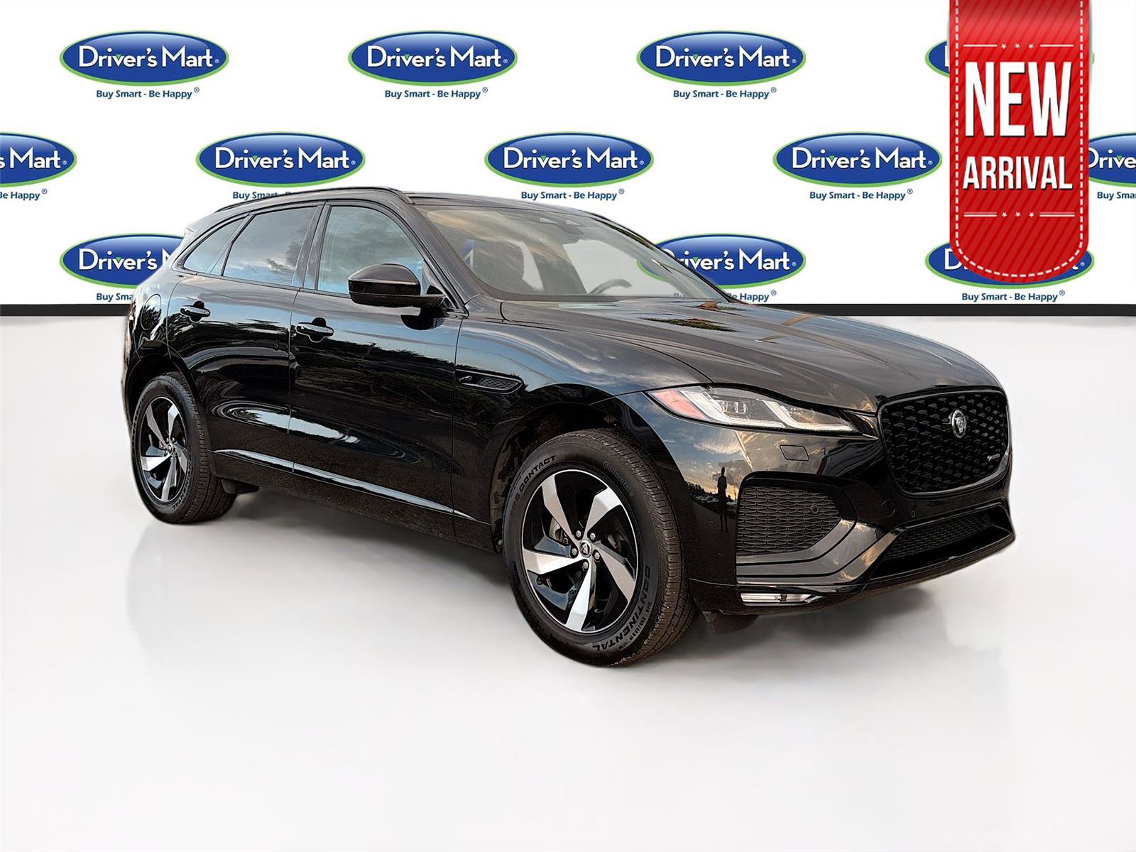 Used 2024 Jaguar F-PACE R-Dynamic S image 1