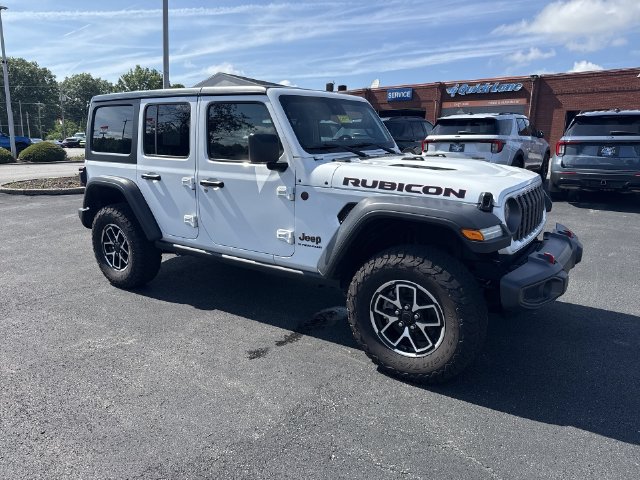 Used 2025 Jeep Wrangler Unlimited Rubicon AWD/4WD image 11