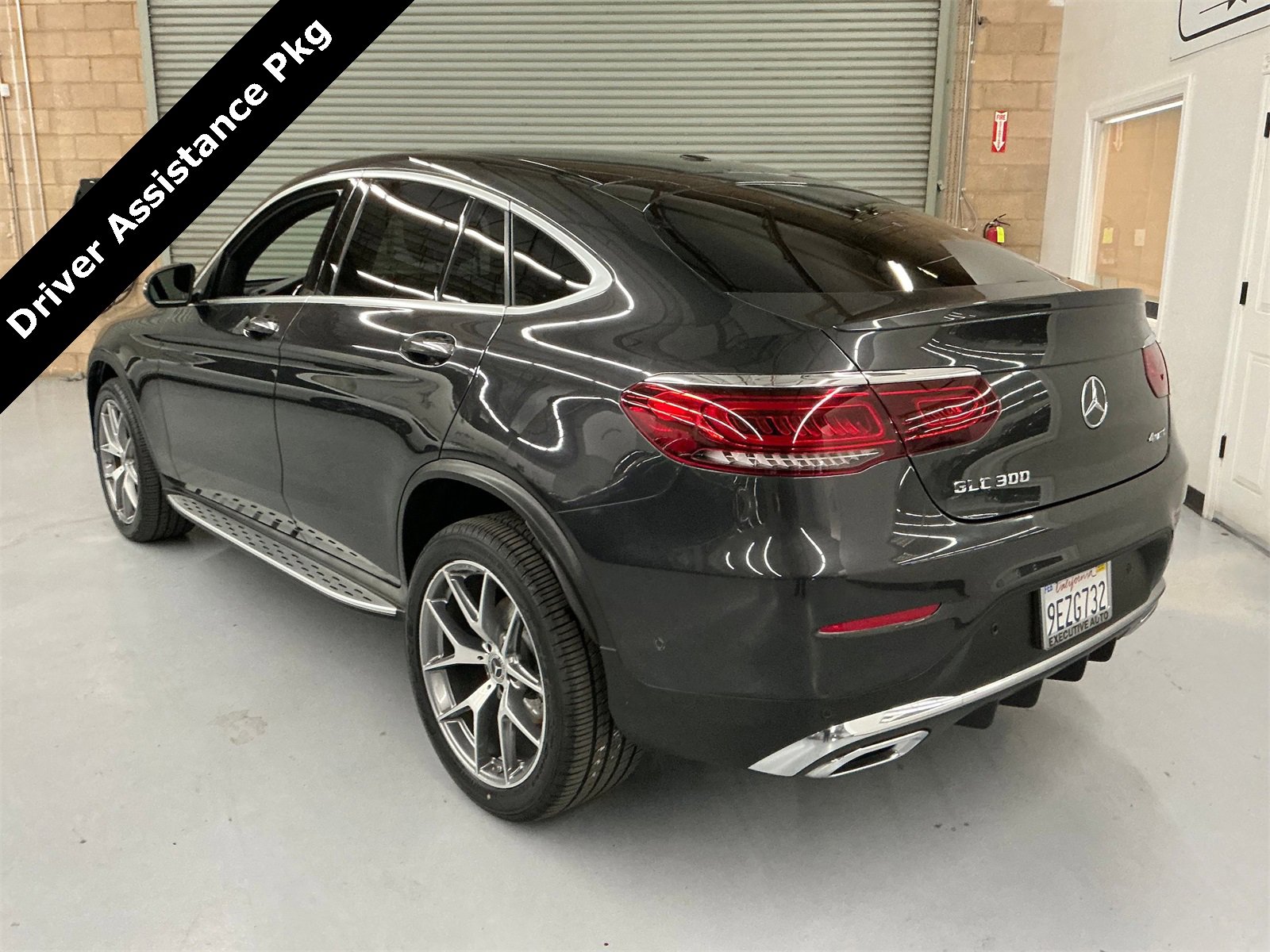 Used 2020 Mercedes-Benz GLC 300 4MATIC Coupe image 4