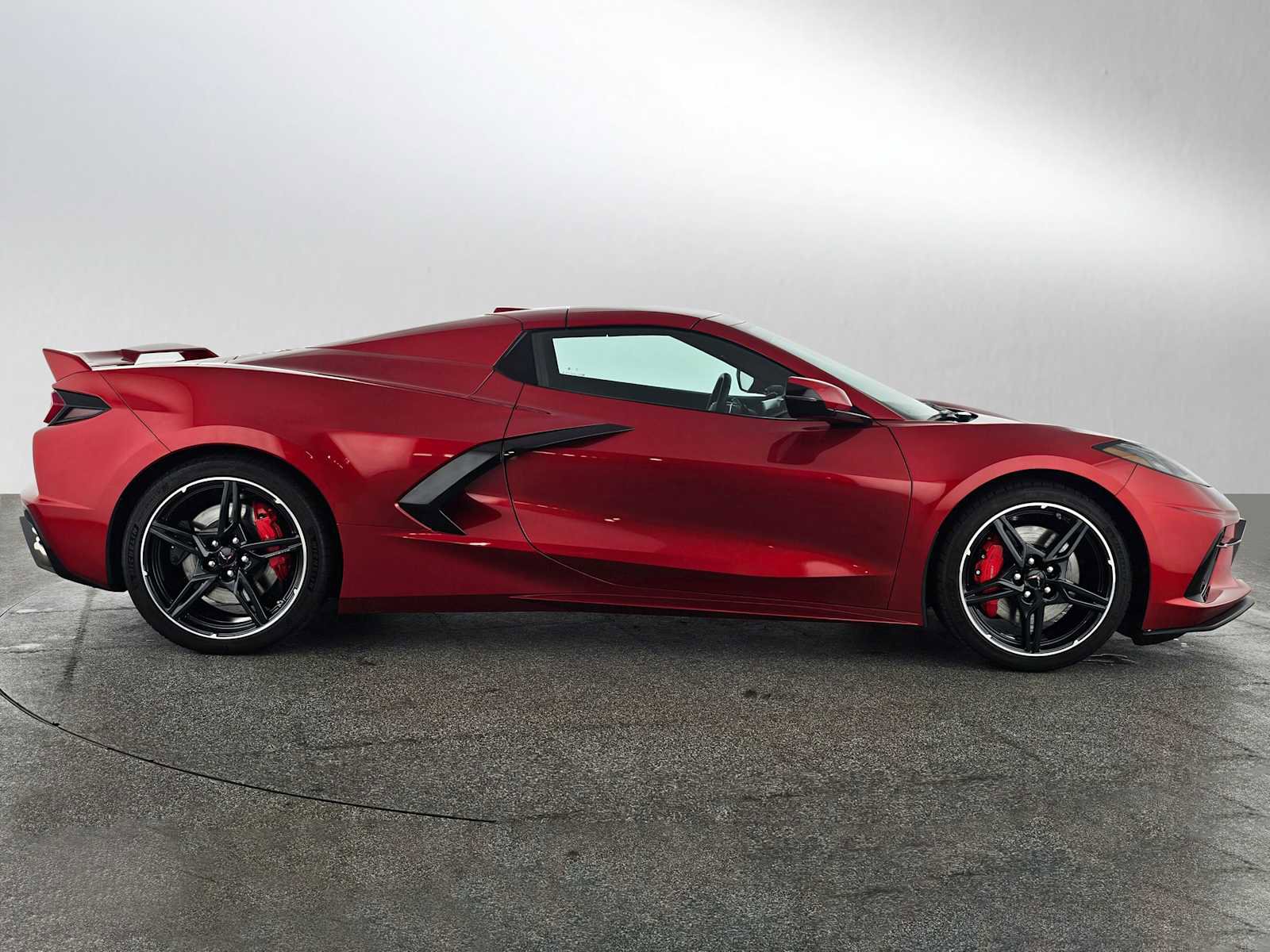 Used 2023 Chevrolet Corvette Stingray Premium Conv w/ Z51 Performance Package image 2