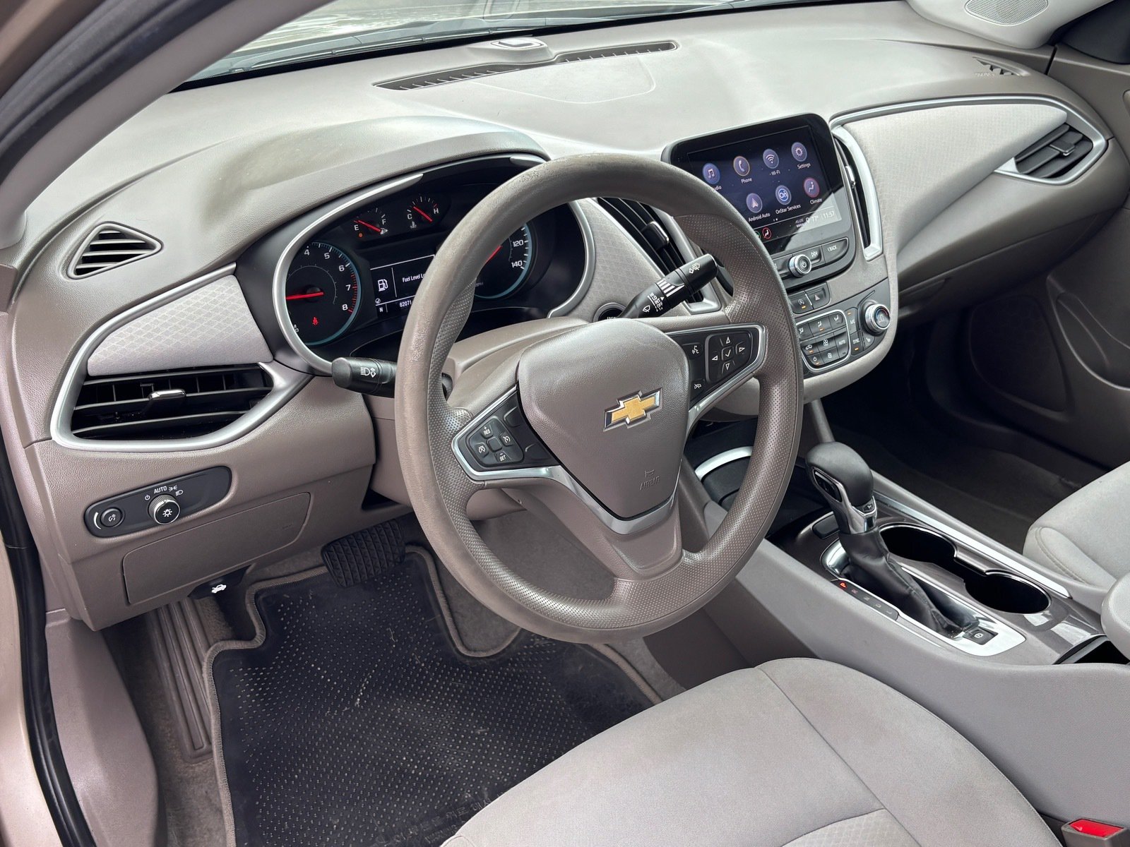 Used 2022 Chevrolet Malibu LT FWD image 20