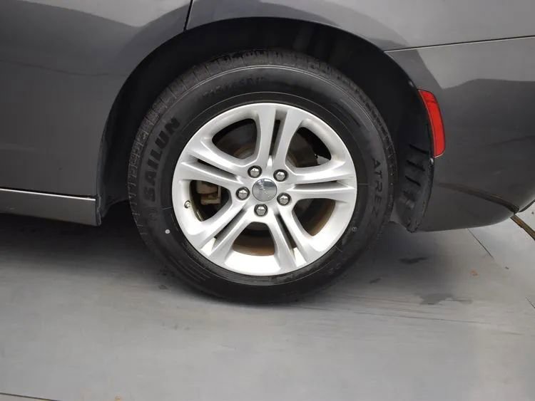 Used 2022 Dodge Charger SXT RWD image 33