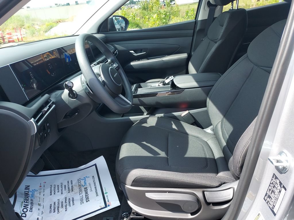New 2026 Hyundai Tucson Blue SE AWD/4WD image 13