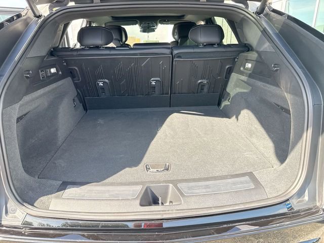 Used 2024 Cadillac Lyriq Sport w/ LPO, Floor Liner Package AWD/4WD image 11