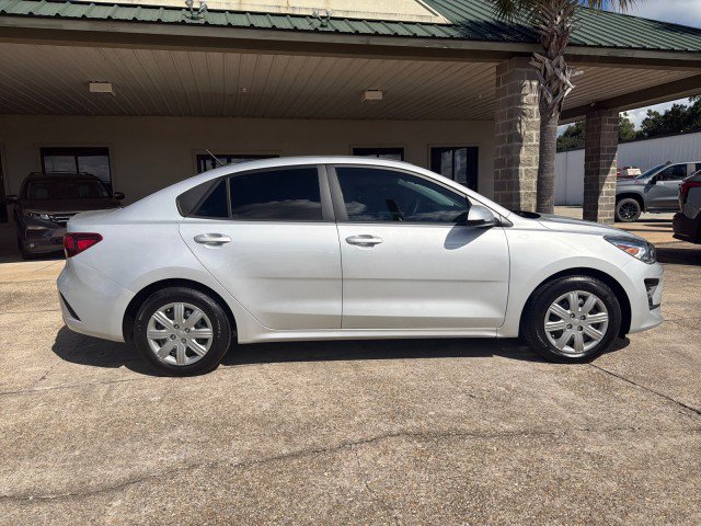 Used 2023 Kia Rio S FWD image 2