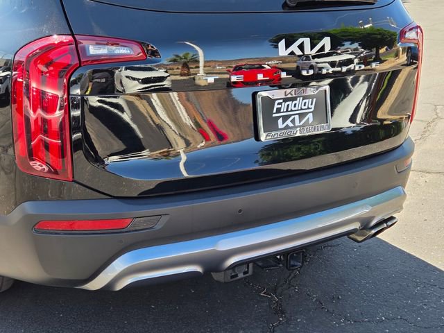 Used 2022 Kia Telluride SX w/ Towing Package FWD image 5
