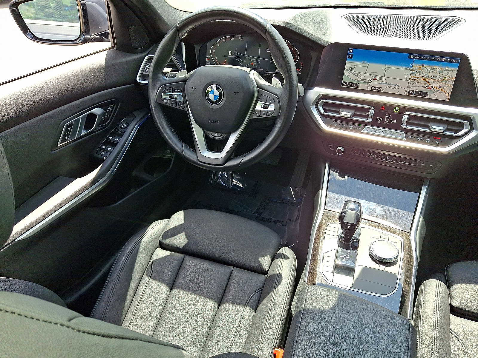 Used 2021 BMW 330i xDrive Sedan w/ Convenience Package AWD/4WD image 15