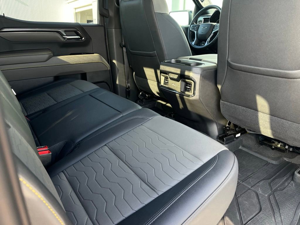 Used 2023 Chevrolet Silverado 1500 ZR2 AWD/4WD image 11